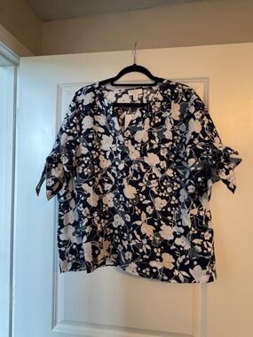 Charter Club Navy Floral Tie-Sleeve V-Neck Blouse